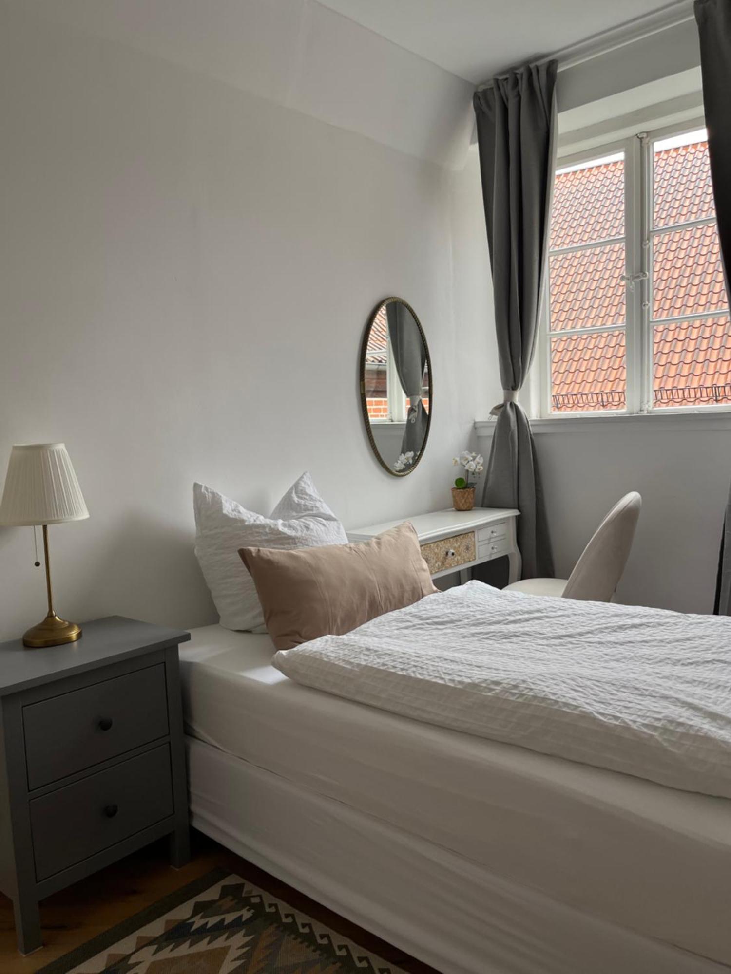 Apartamento Lüneburg Zentral Exterior foto